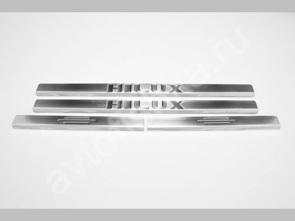 Toyota Hilux (2006-) накладки на пороги из нержавеющей стали, 4 шт.