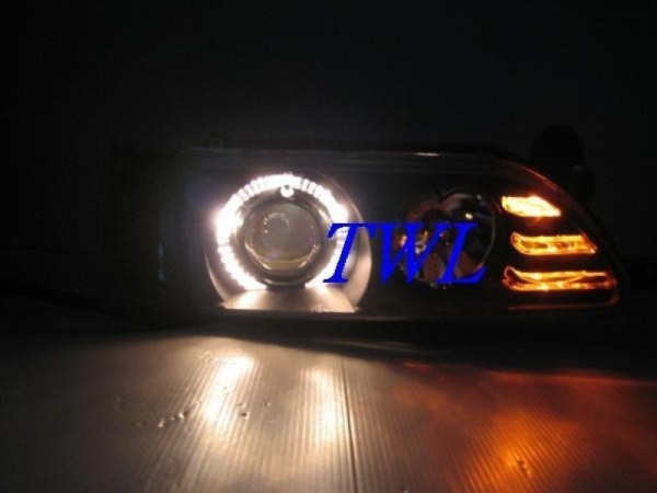 Toyota Corolla (92-97) AE100 фары передние хромированные, со светящимися ободками и светодиодной подсветкой, комплект с поворотниками лев. и прав.