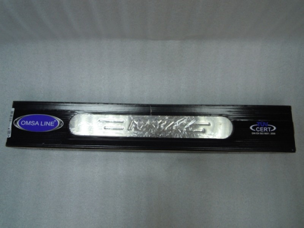 Toyota RAV4 (06–12) Накладки на пороги, нерж., 4 части (короткая база)