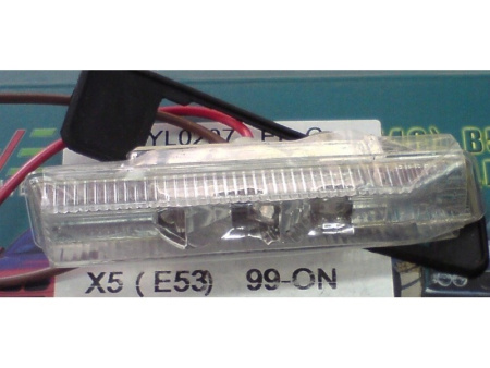 BMW X5 E53 (99-06), E36 повторители поворотов диодные хрустальные, на передние крылья, комплект 2 шт.