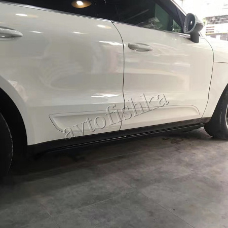 Macan GTS (14-) штатные выезжающие электропороги автоматические