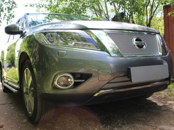 Nissan Pathfinder (14–) Защита радиатора Premium, хром, низ