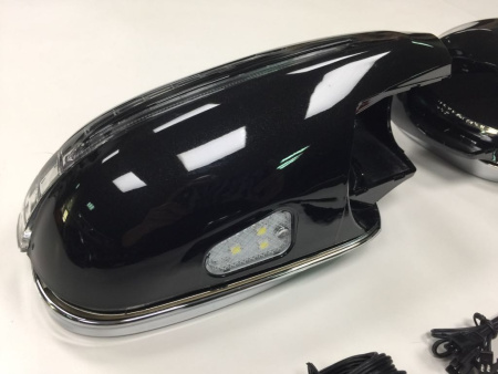 Mercedes W208 CLK корпуса боковых зеркал черные, со светодиодными поворотниками и подсветкой Welcome, хромированная рамка, комплект 2 шт.