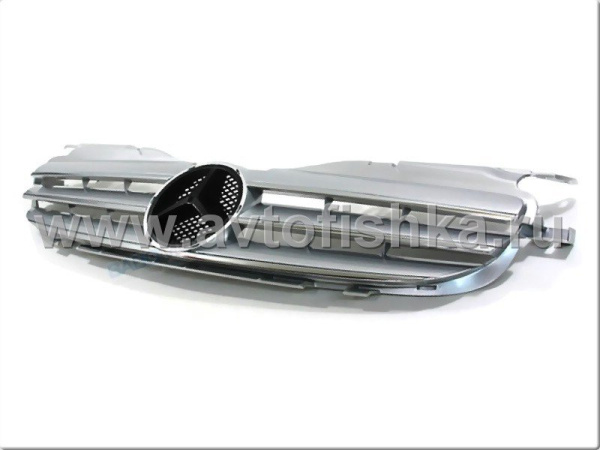 Mercedes SLK R170 (98-04) решетка радиатора 3 ламели, дизайн SL, серебристая