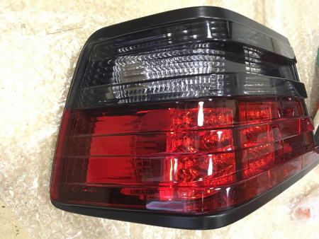 Mercedes W124 (84-95) фонари задние светодиодные красно-тонированные, комплект 2 шт.