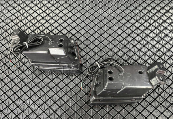 Toyota Prado 150 (10-) неоновые красные фонари в задний бампер, комплект 2 шт.