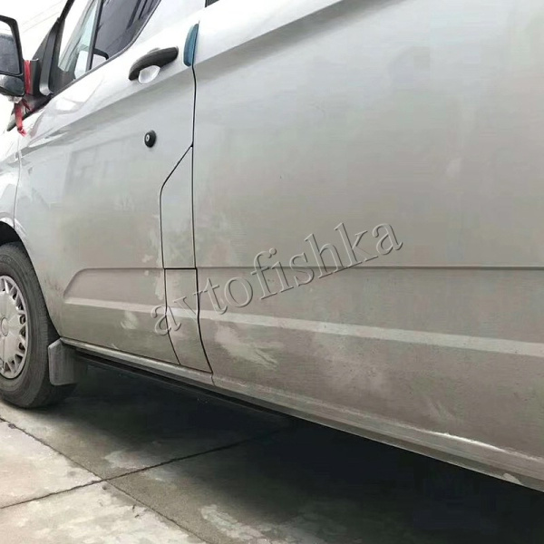 Ford Transit (17-21) штатные выезжающие электропороги автоматические