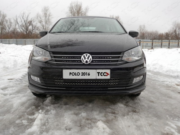 Volkswagen Polo (15–) Решётка радиатора верхняя (лист)