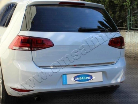 Volkswagen Golf 7 (2012-) накладка хромированная на нижнюю кромку крышки багажника