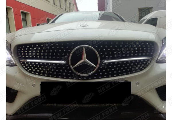 Mercedes-Benz C-Klasse W205 2014 - 2018 Решетка радиатора Diamond Sport серебро