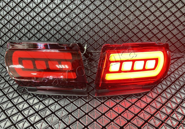 Toyota Prado 150 (10-) неоновые красные фонари в задний бампер, комплект 2 шт.