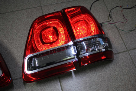 Toyota Land Cruiser 100 фонари задние светодиодные красно-тонированные, дизайн Land Cruiser 200, комплект лев.+прав.