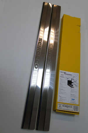 Volkswagen Scirocco (08-) накладки на внутренние пороги, к-кт 2шт.