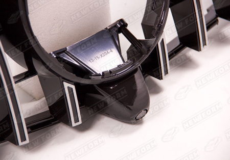 Mercedes-Benz GLK-Klasse X204 рестайлинг 2012 - 2015 Решетка радиатора AMG GT хром под камеру