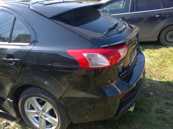 Mitsubishi Lancer 10 хэтчбек (07 – 16) лип Спойлер X 5D Hatchback