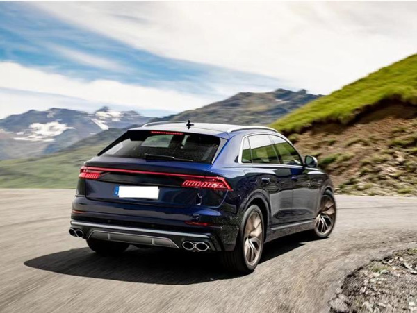 Диффузор RSQ8 с насадками для Audi Q8 2019-2022