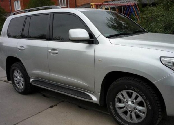 Toyota Land Cruiser (07–11) Боковые молдинги на двери 4 шт. Цвет: Silver Me.-1F7