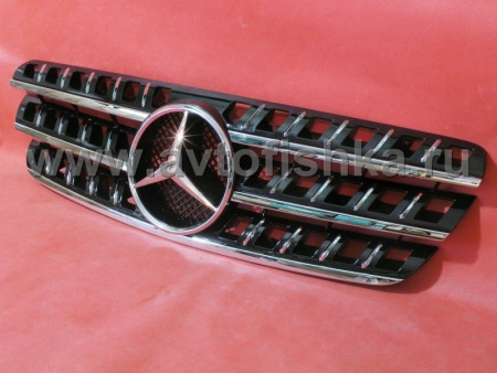 Mercedes W163 ML (98-05) решетка радиатора черная, дизайн Big Star, стиль CL, 3 ламели.