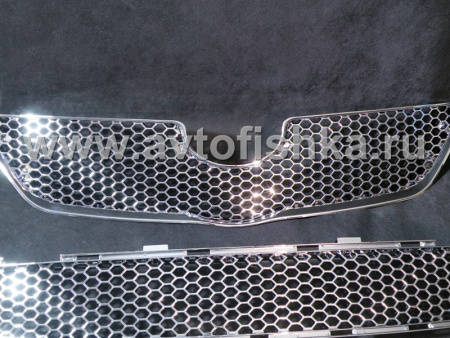 Toyota Corolla (06-10) решетка радиатора и переднего бампера хромированные, комплект 2 шт.
