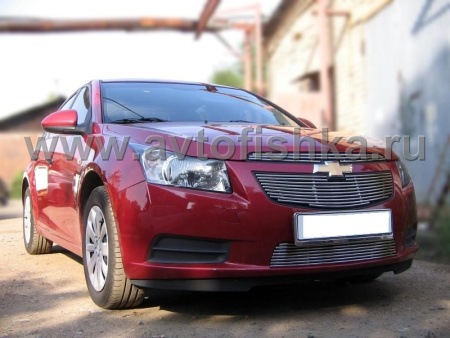 Chevrolet Cruze (09-) накладка на решетку радиатора