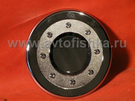 Chevrolet Tahoe, Suburban, Avalanche, GMC Yukon, Denali (99-06) накладка хромированная на лючок бензобака