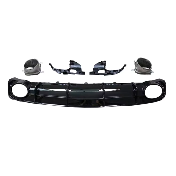 Диффузор RS6 с насадками для Audi A6 штатная 2016-2018