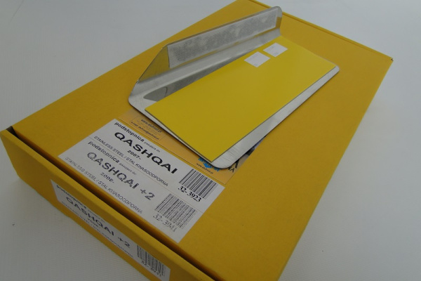 Накладка под левую ногу, нерж.сталь Alu-Frost 32-3923 для NISSAN Qashqai, X-Trail (T31)