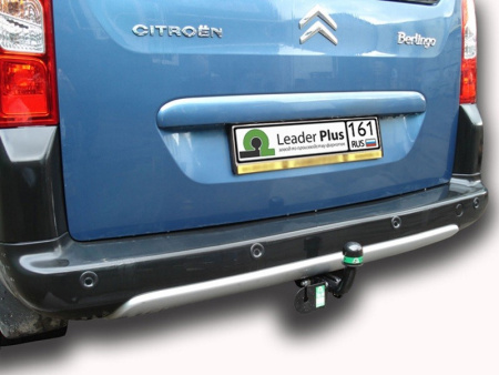 Citroen Berlingo; Partner (08–/12–) Фаркоп (тягово-сцепное устройство)