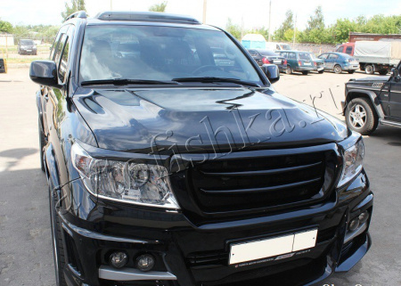 Toyota Land Cruiser 200 (07-15) Решетка радиатора JAOS