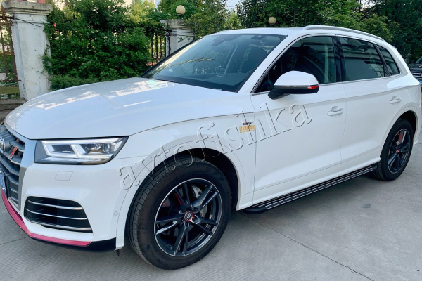 Audi Q5L (18-) штатные пороги (подножки) боковые