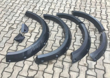 Mitsubishi Pajero Sport 2 (08 – 13) фендры | расширители колесных арок BUSHWACKER DESIGN