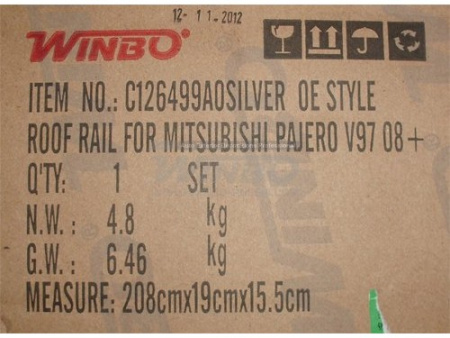 Mitsubishi Pajero 3 (2000-2006) и Pajero 4 (2006-) серебристые рейлинги продольные на крышу, алюминиевые, дизайн "Оригинал", установочный комплект.