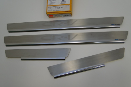 Honda CR-V (01-07) накладки на внутренние пороги, к-кт 4шт.