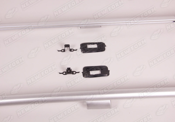 Toyota Land Cruiser LC 200 2007 - 2012 Рейлинги серебристые