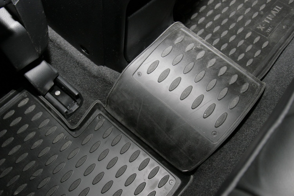 Коврики в салон NISSAN X-Trail (T31), 2007-2010, 2011-02/2015, 4 шт. (полиуретан)