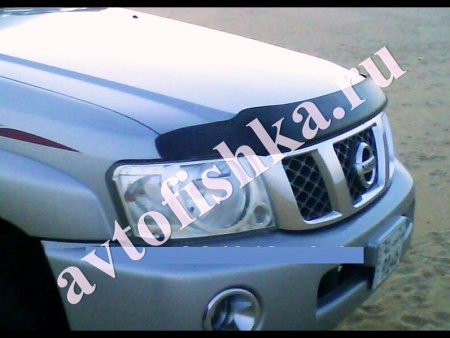 Дефлектор капота темный Nissan Patrol 2004-2010
