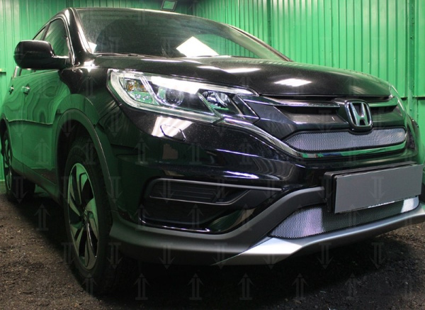 Honda CR-V (15–16) Защита радиатора, хром, низ (CR-V IV 2.0)