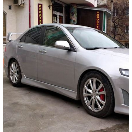 Накладки на внешние пороги Honda Accord