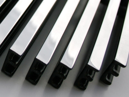 Ford Explorer (06-) нижняя решетка переднего бампера из нержавеющей стали, горизонтальный дизайн.