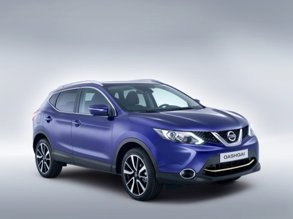 Nissan Qashqai (14–) Накладка на решетку воздухозаборника бампера, нерж., 1 часть