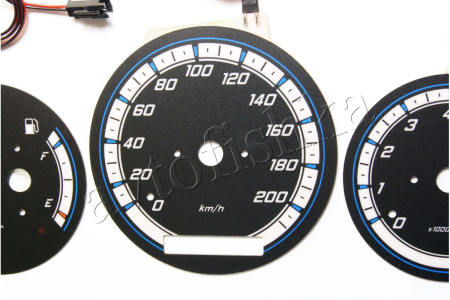 Mazda MPV светодиодные шкалы (циферблаты) на панель приборов