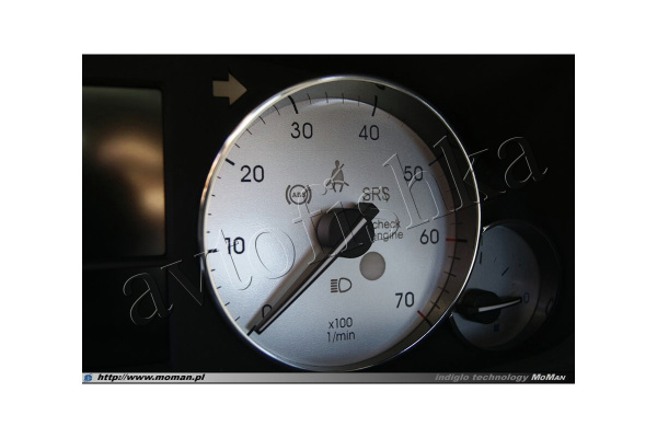 Mercedes W203 С (04-07) светодиодные шкалы (циферблаты) на панель приборов - дизайн 1