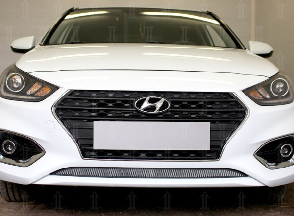 Hyundai Solaris (17–) Защита радиатора, хром