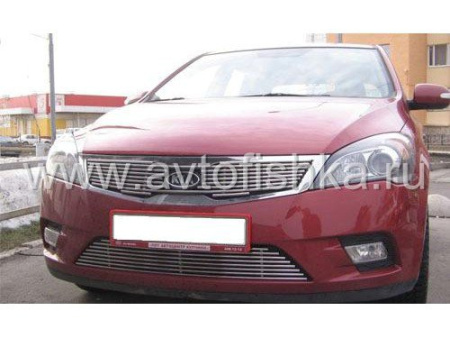 Kia CEED (10-) накладка на решетку бампера