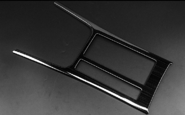 Volkswagen Passat (15–) Накладка на центральную консоль, Black