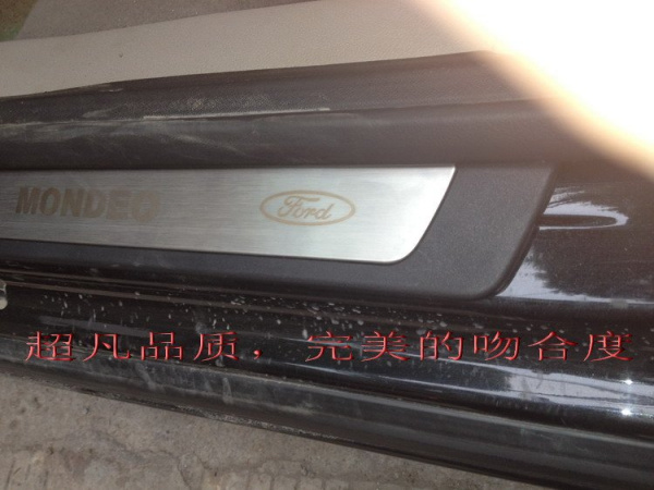 Ford Mondeo (07-) накладки порогов дверных проемов из нержавеющей стали с пластиком, оригинал Ford, комплект 4 шт.