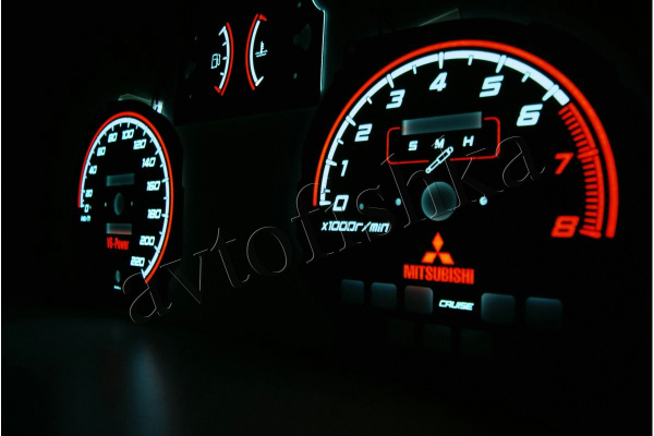 Mitsubishi Pajero 1991-1999 светодиодные шкалы (циферблаты) на панель приборов