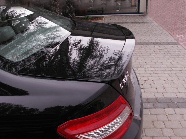 Mercedes C-Class W204 (07-14) спойлер AMG на крышку багажника