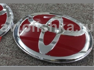 Toyota Corolla (01-06) оригинальные красные эмблемы на капот и заднюю крышку багажника, комплект 2 шт.