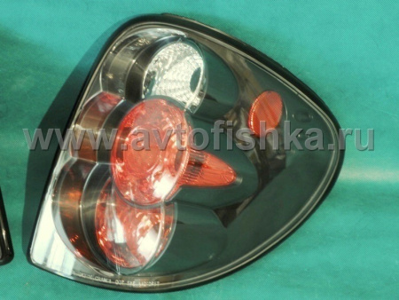 Chrysler Town&Country, Dodge Caravan, Voyager, Durango (01-05) фонари задние черные, комплект 2 шт.